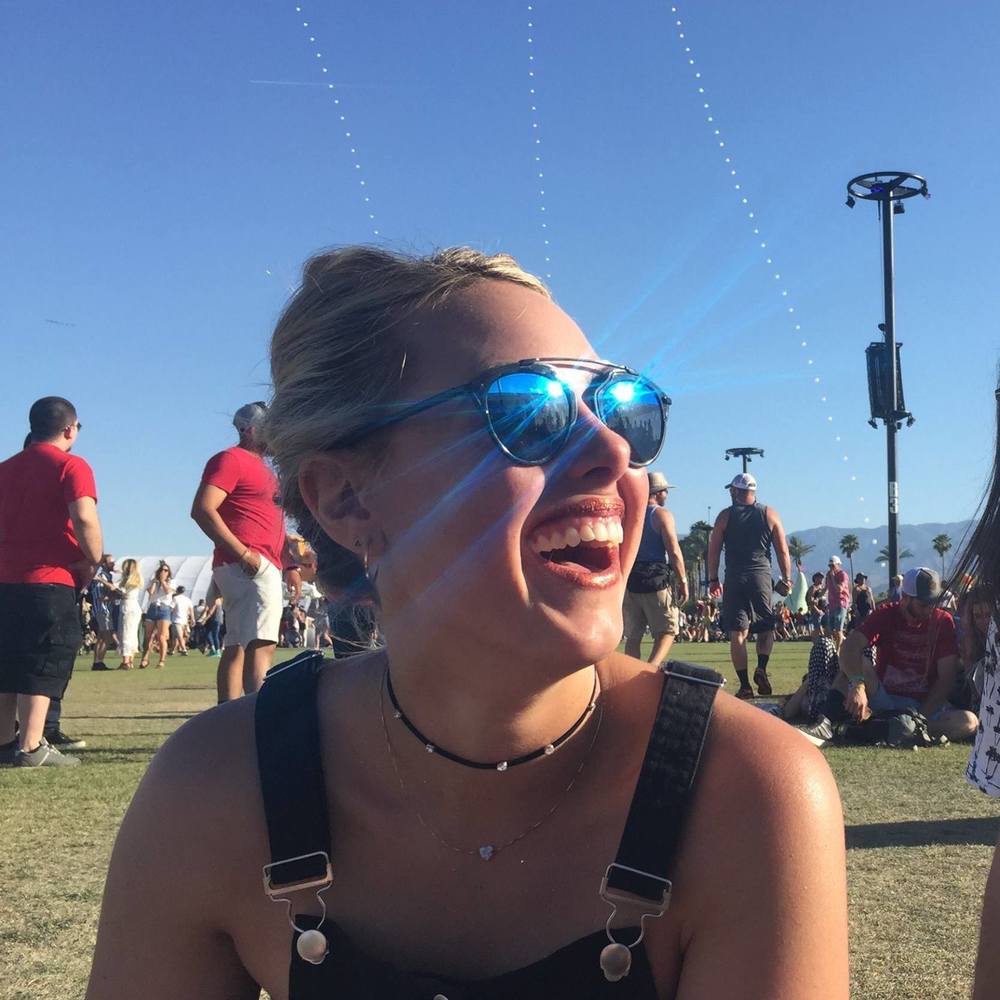 Meet your Posher, Lauren